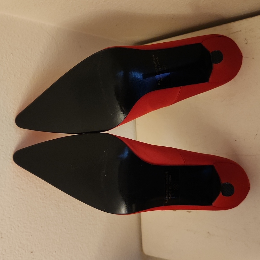 ♤ Summer Rio Bright Red Heels - Picture 9 of 11